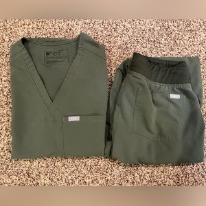 Green Fig Scrubs set